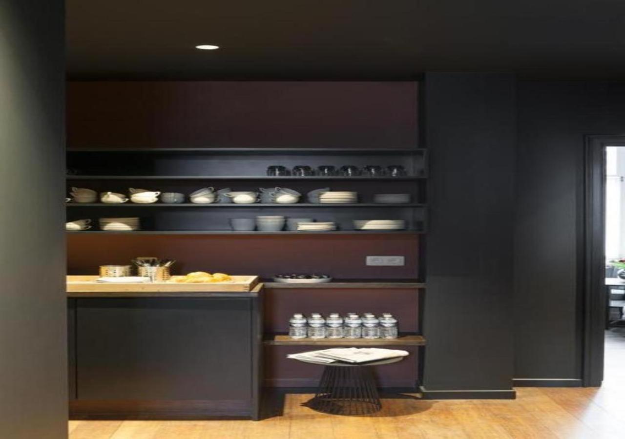 Zakske13 - Design Boutique B&B In Bruges City Centre (Adults Only) Exterior photo A kitchen in a private home