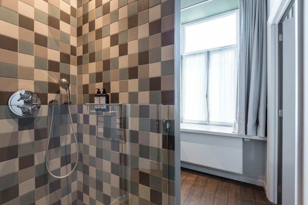 Zakske13 - Design Boutique B&B In Bruges City Centre (Adults Only) Exterior photo Bathroom
